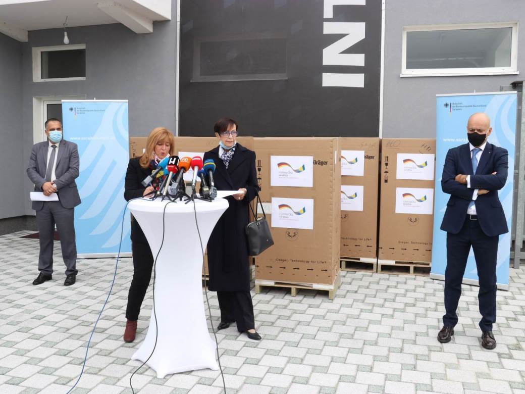  Njemačka donirala 12 respiratora bolnicama širom BiH 