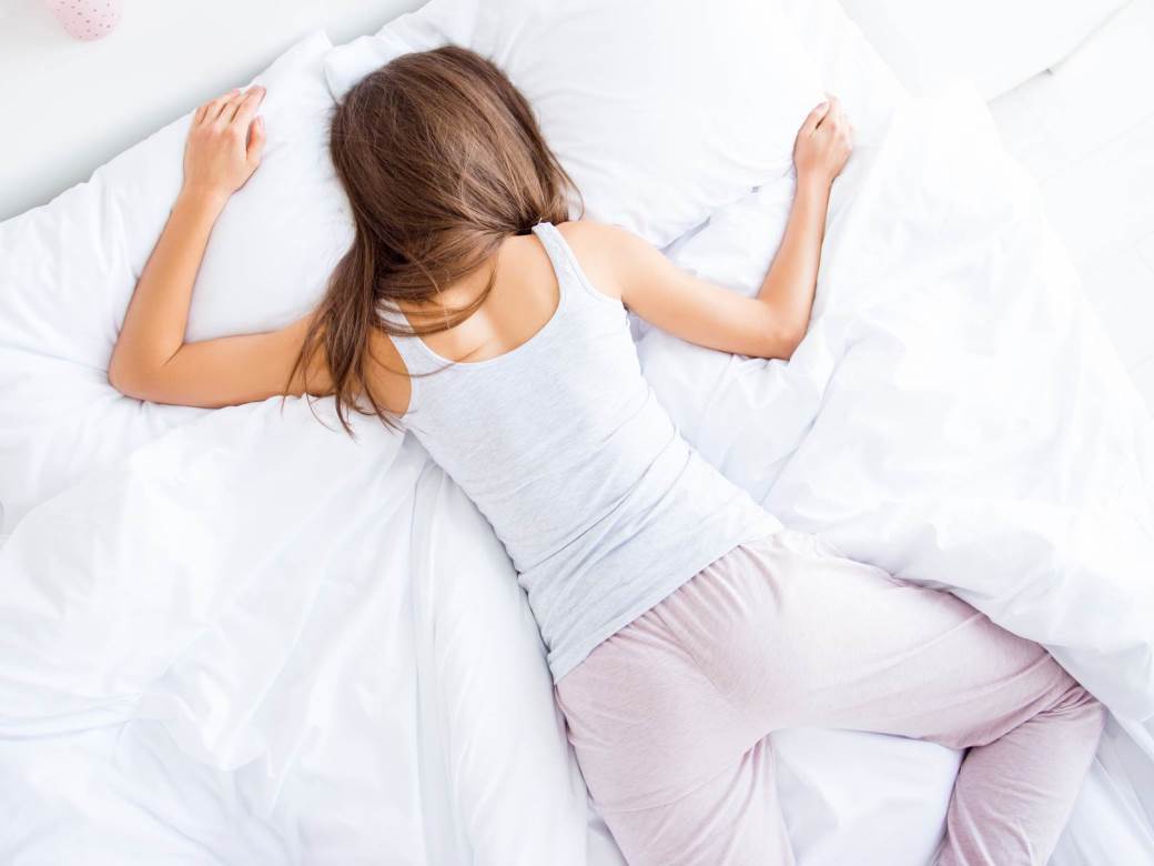  Spavanje na stomaku nije zdravo: Rizikujete i diskus herniju 