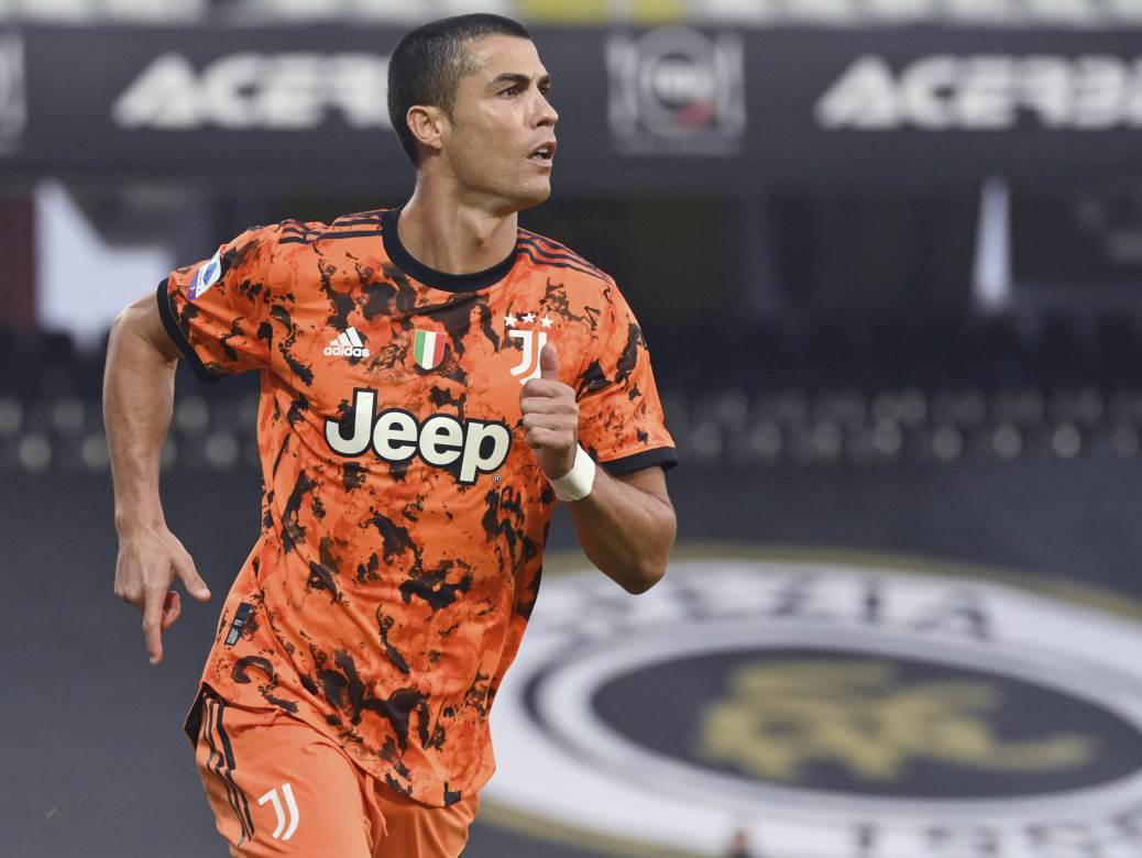  Kristijano Ronaldo - moguć transfer u Pari sen Žermen 