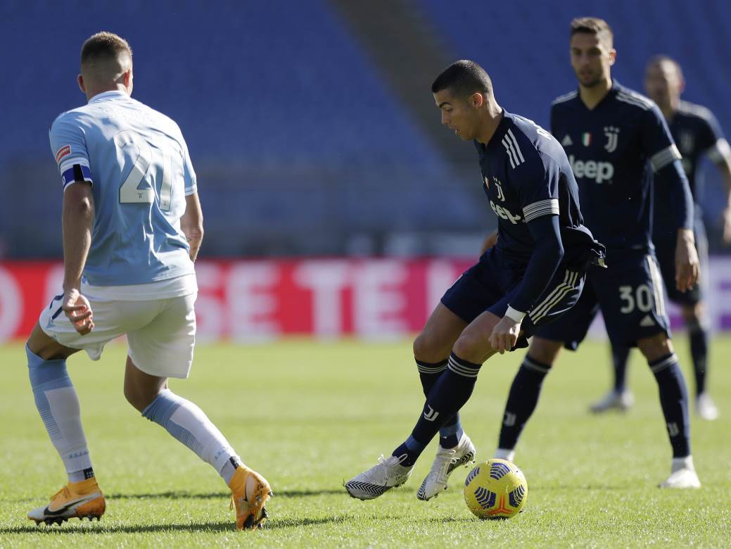  kristijano-ronaldo-juventus-transfer-100-miliona 