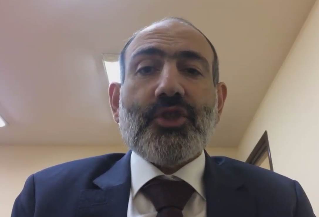  Premijer Jermenije: Morao sam da potpišem mir! Narod hoće da ga linčuje! (VIDEO) 