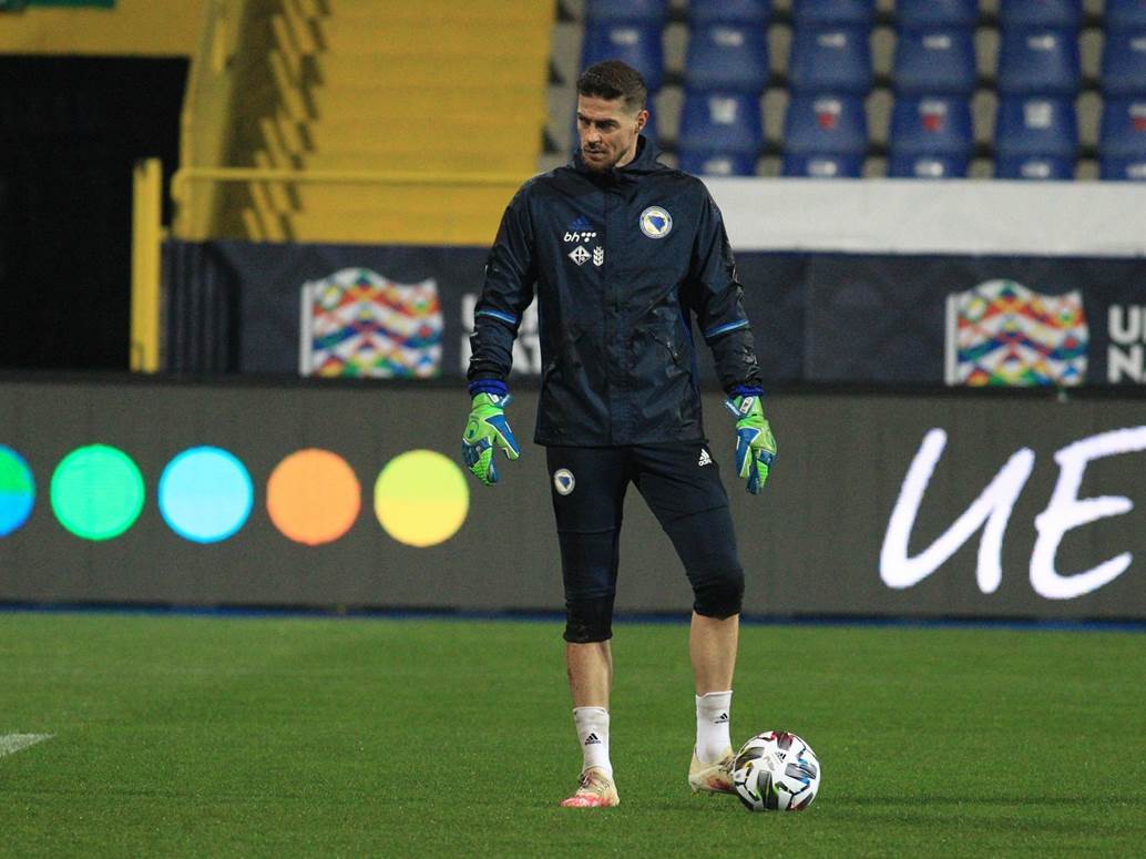  Ibrahim Šehić pozitivan na korona virus ne igra protiv Italije 