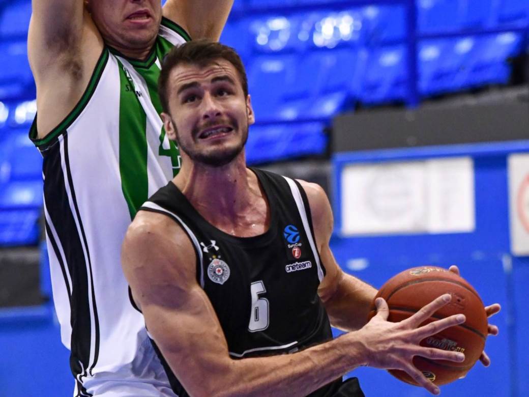  Evrokup Partizan Huventud 