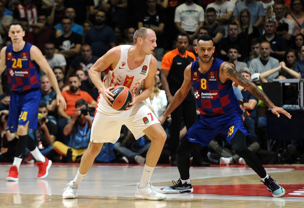  ZVEZDA UDARILA U BARSELONIN ZID: Lider Evrolige pokazao snagu, crveno-beli se nisu predavali! 