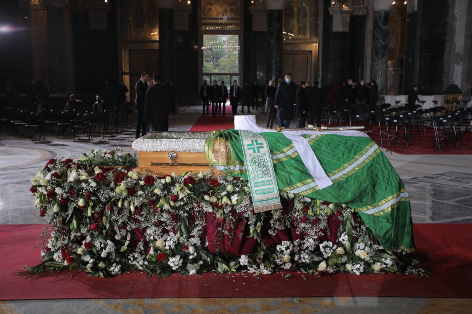 sahrana irinej patrijarh političari