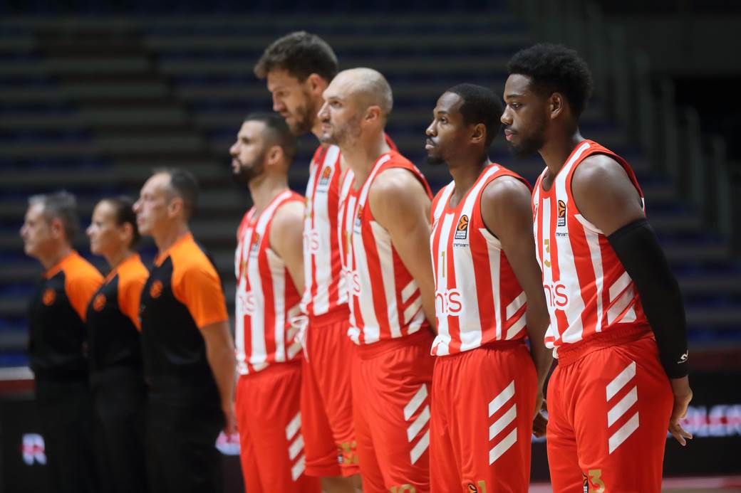  Simonović igra protiv Efes Pilsena pa putuje u Finsku 