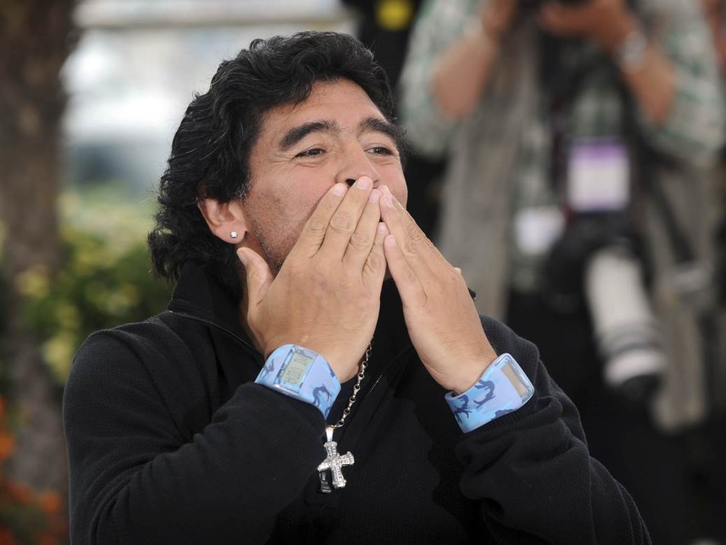  Mohamed Salah odao počast Maradona 