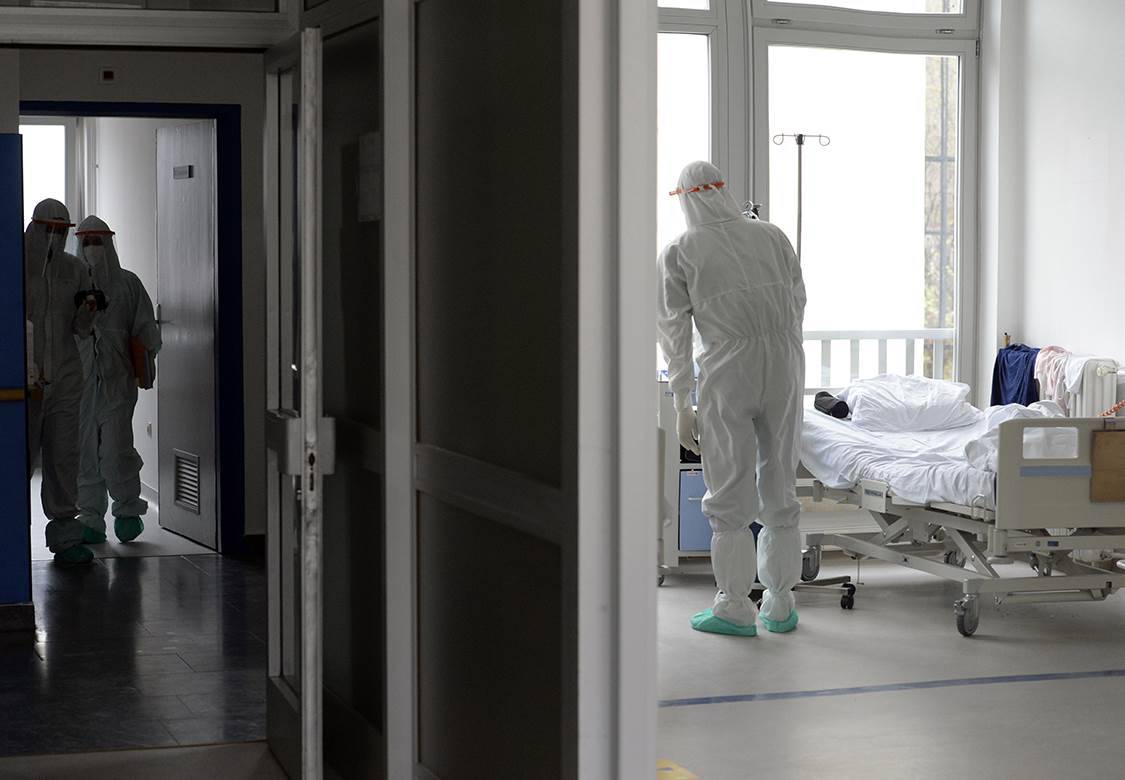  Federacija BiH:  Preminula 31 osoba, zaraženo još 555 
