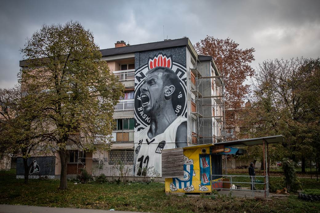  KK Partizan Novica Veličković mural od 12 metara 