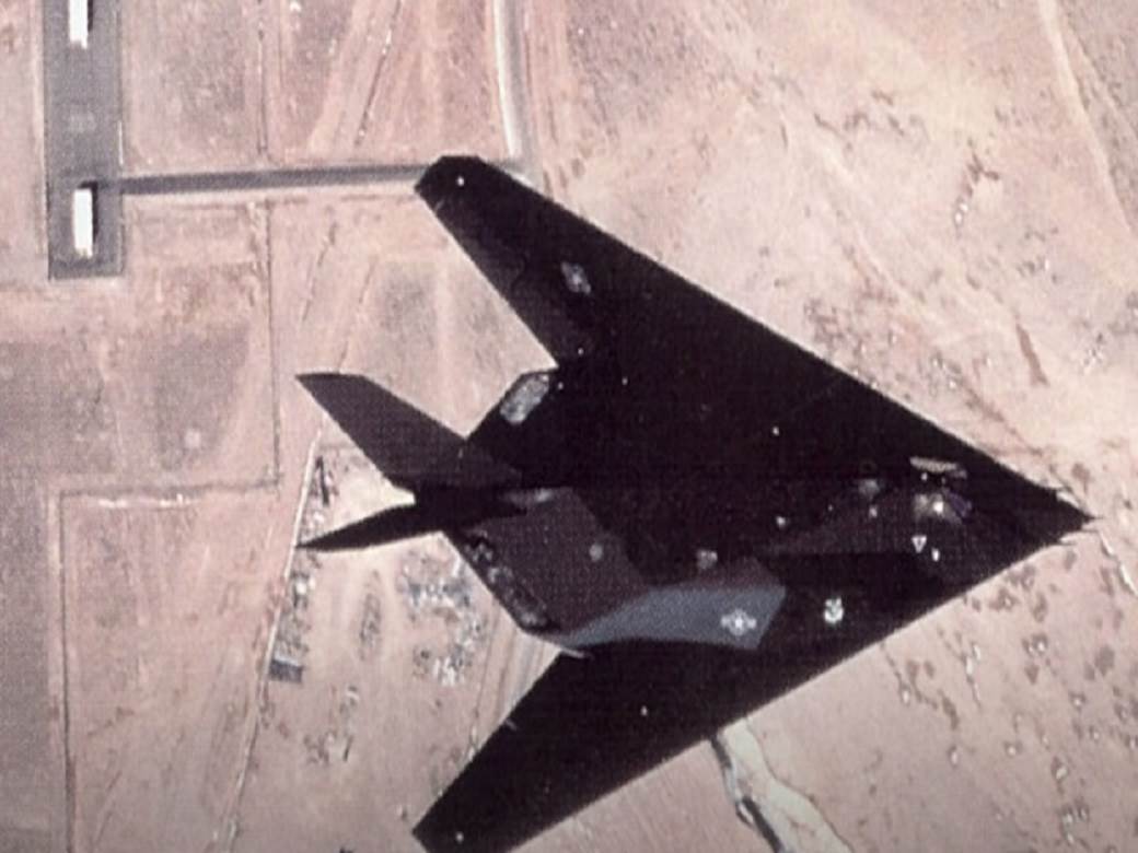  Američki pilot otkrio tajnu čuvanu od 1999. godine: Srpska PVO je pogodila još jedan F-117 iznad Beograda! 