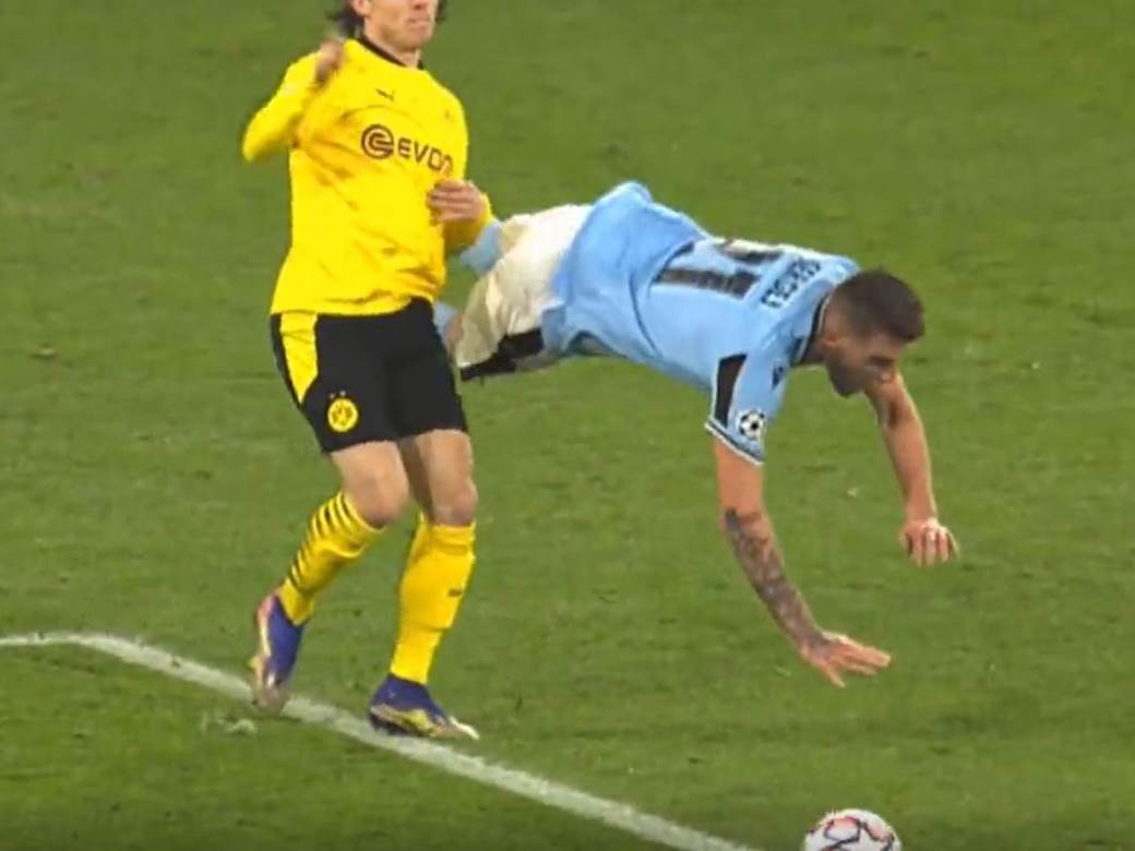  "Sergej je pao kao u bazen, on je glumac": Trener Dortmunda isprozivao Srbina zbog penala za Lacio!  