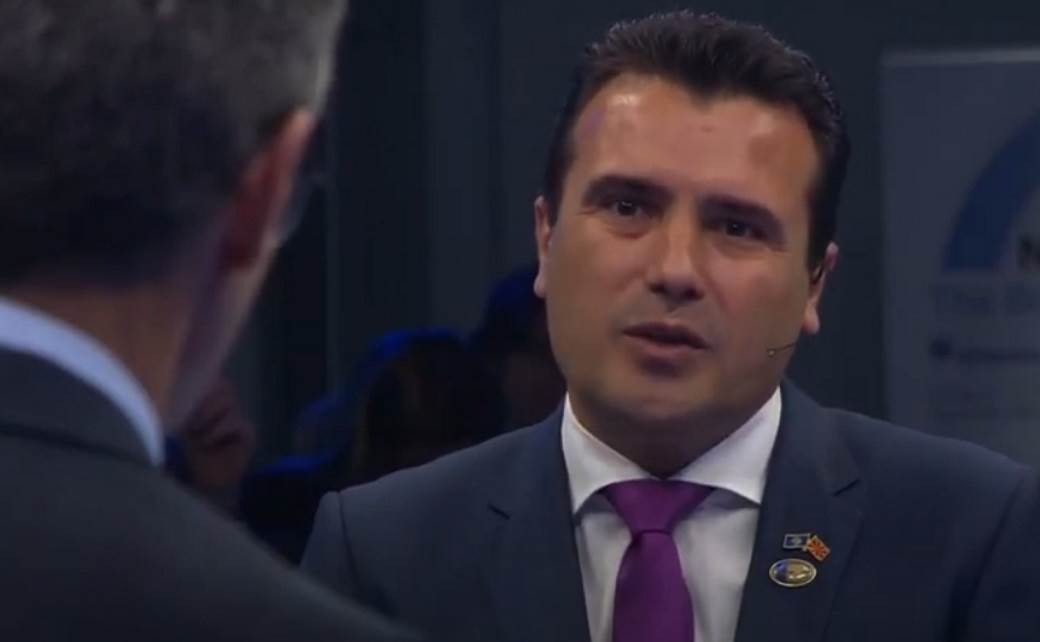  Zoran Zaev podnio ostavku 