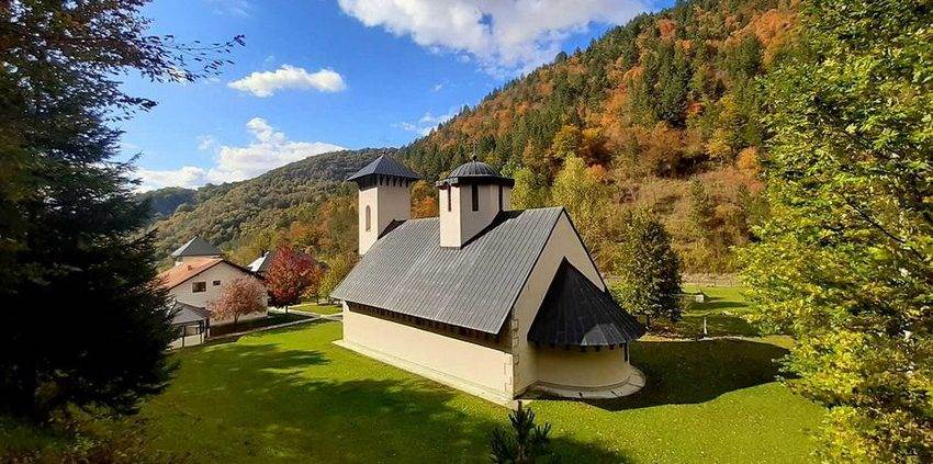  Sahranjen mučki ubijeni monah Stefan 