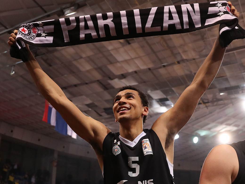  Dobro je što sada igramo sa Zvezdom: Partizan ispao iz Evrokupa, ali hoće veliku pobedu u derbiju! 