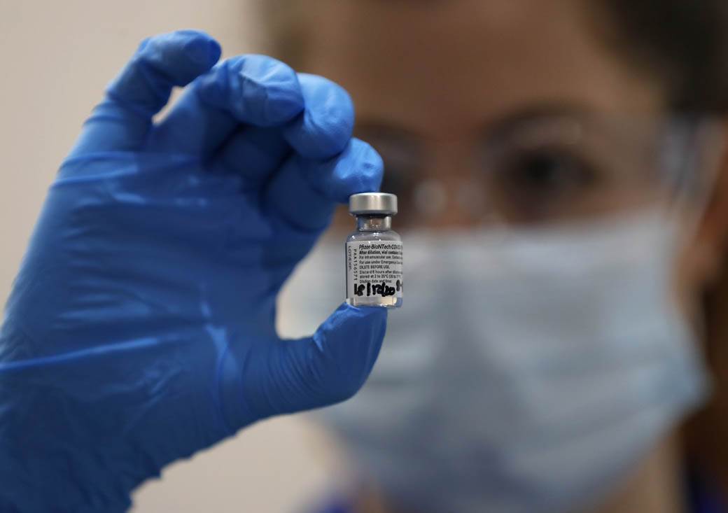  Fajzerova vakcina dobija zeleno svjetlo u SAD: U Americi vakcinisanje od sljedeće nedjelje?! 