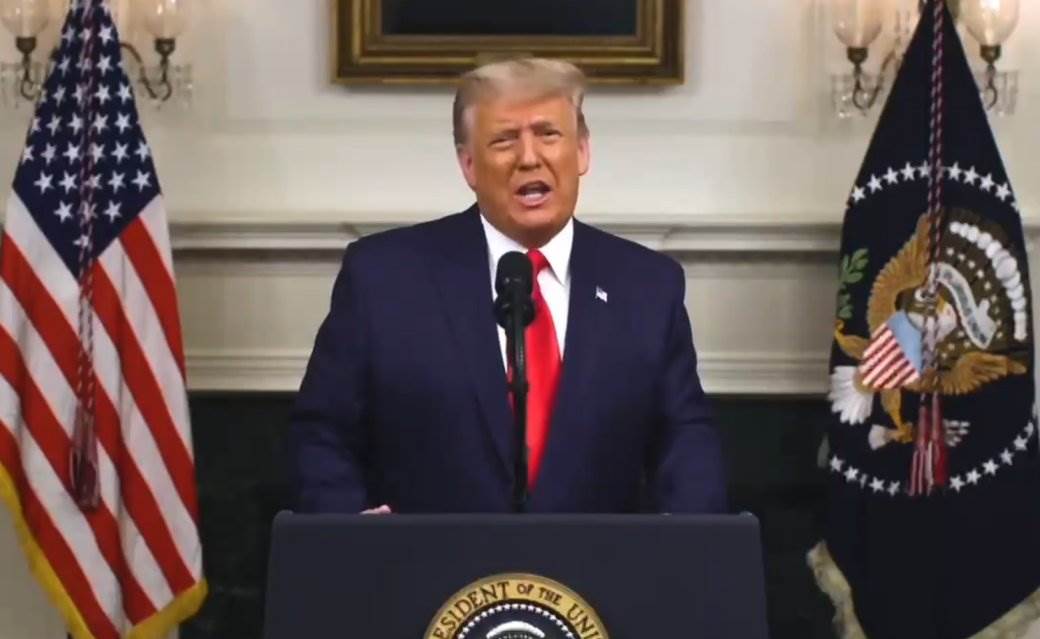  Donald Tramp pristalicama koje su zauzele Kongres: ''Idite kući'' 