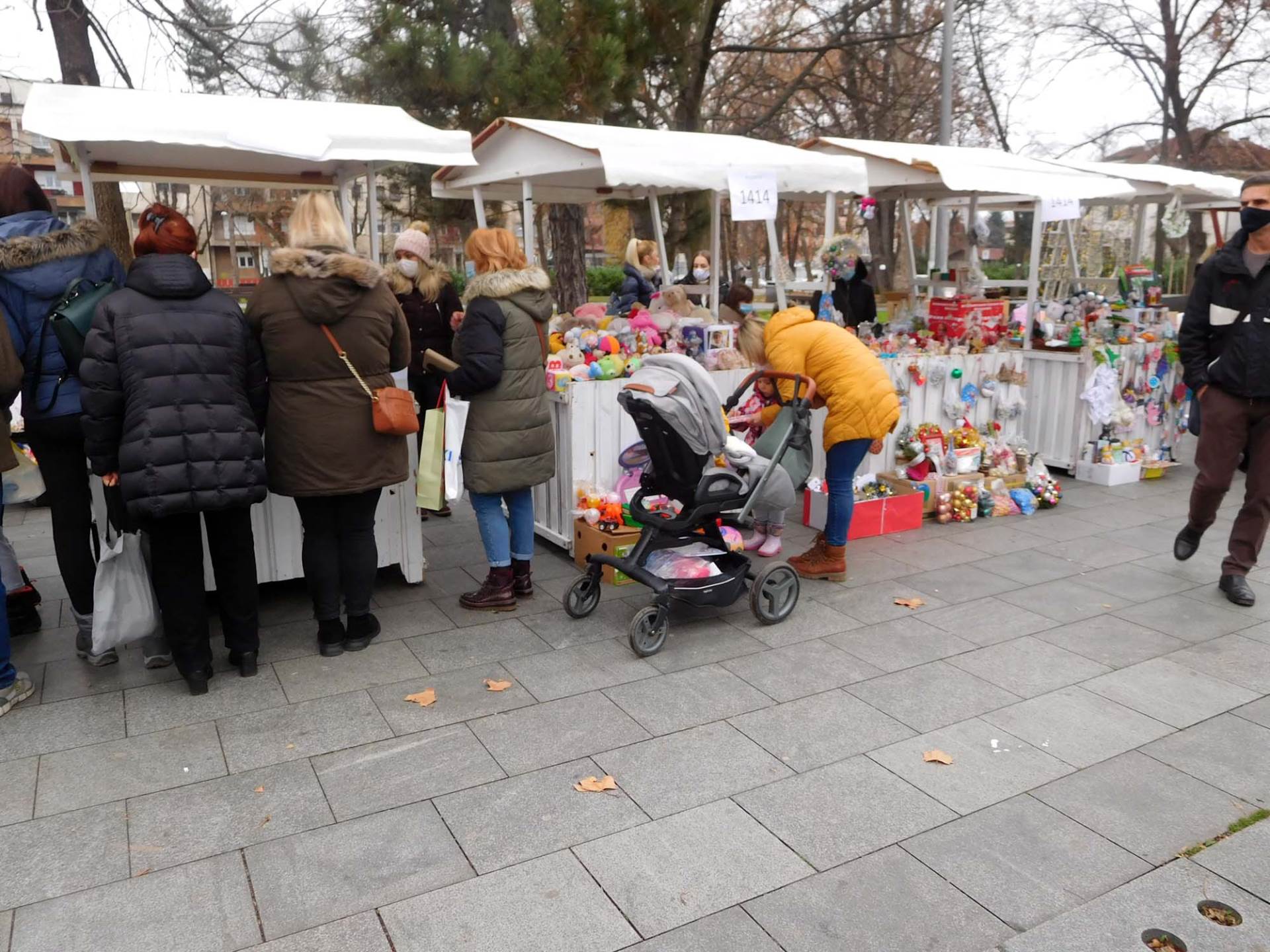  U Banjaluci humanitarni bazar za Olivera i Draganu 