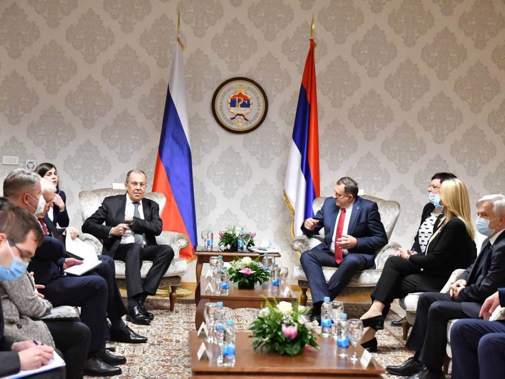  Lavrov: Narodi u BiH sazreli da sami rješavaju svoje probleme 