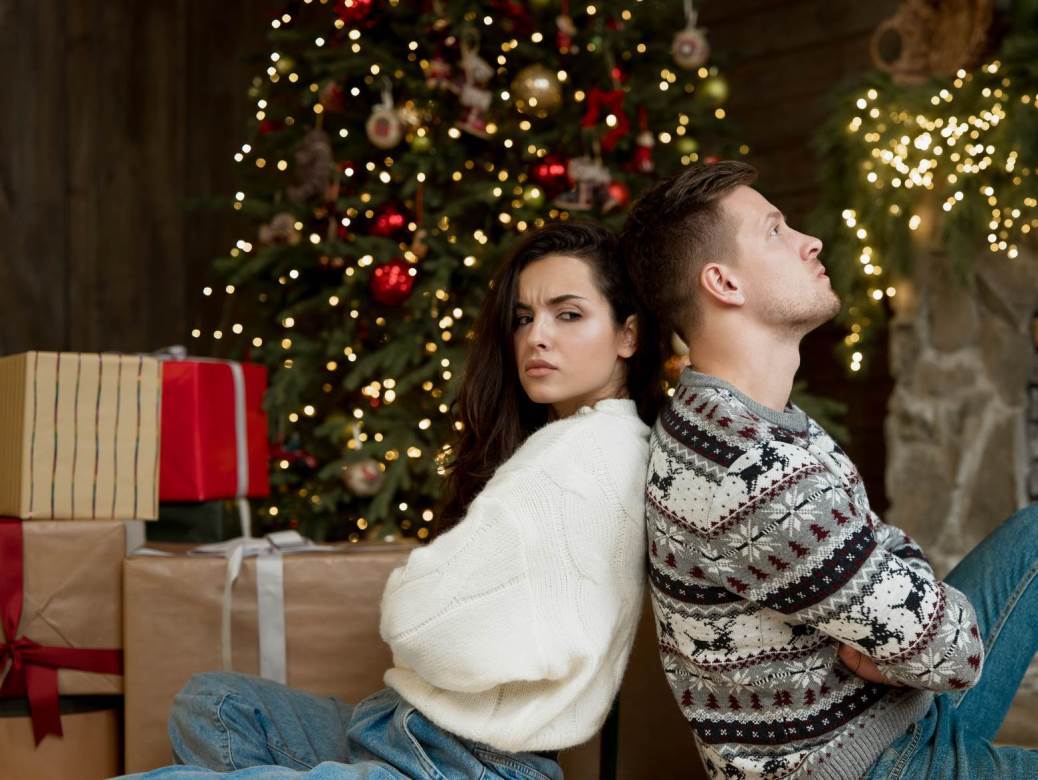  4 najčešća razloga zbog kojih se čak i srećni parovi svađaju tokom praznika: Terapeutkinja otkriva kako da ih izbjegnete 