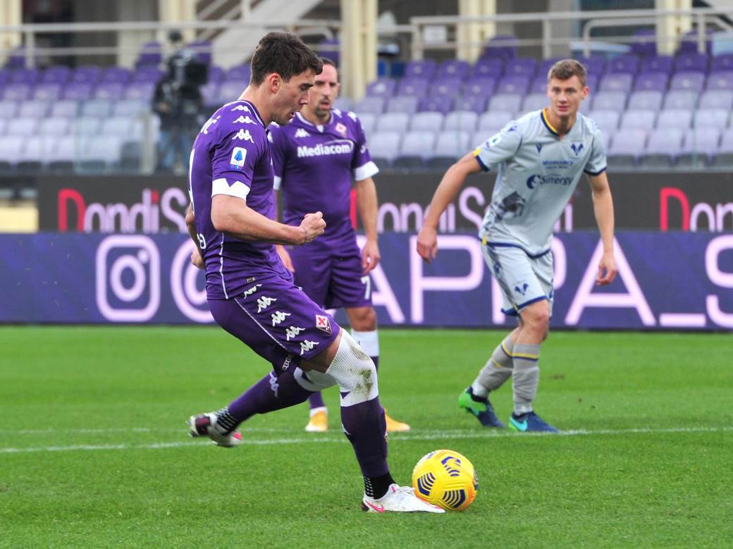  Fiorentina - Verona 1:1 Serija A 13. kolo Dušan Vlahović gol Nikola Milenković 100. meč u Seriji A 