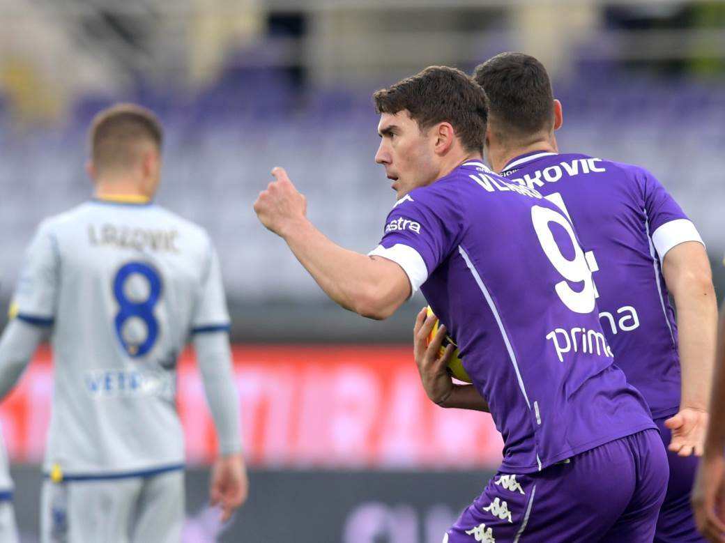  Dušan Vlahović gol iz penala Fiorentina - Verona 1:1 Serija A 13. kolo 
