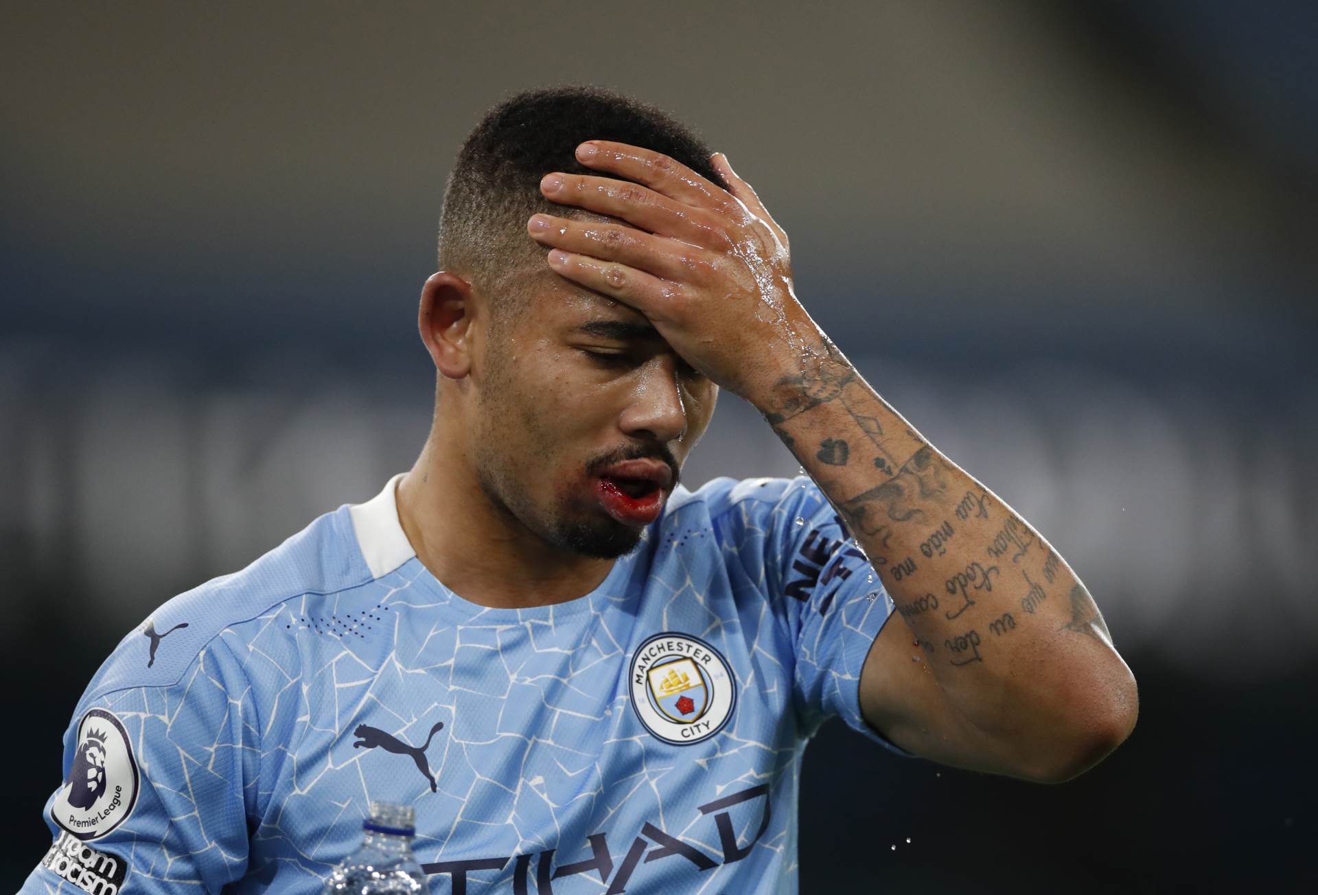  Skandal! Fudbalske zvijezde u krevetu sa istom ženom: Niko ne zna ko je ona, fotke pronađene u Bibliji!? 