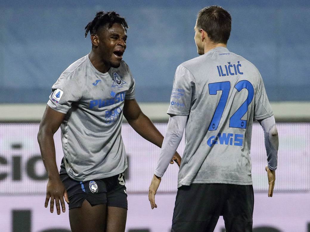  Atalanta - Roma 4:1 veliki prokret u Bergamu Serija A 13. kolo Edin Džeko 112. gol za Romu 