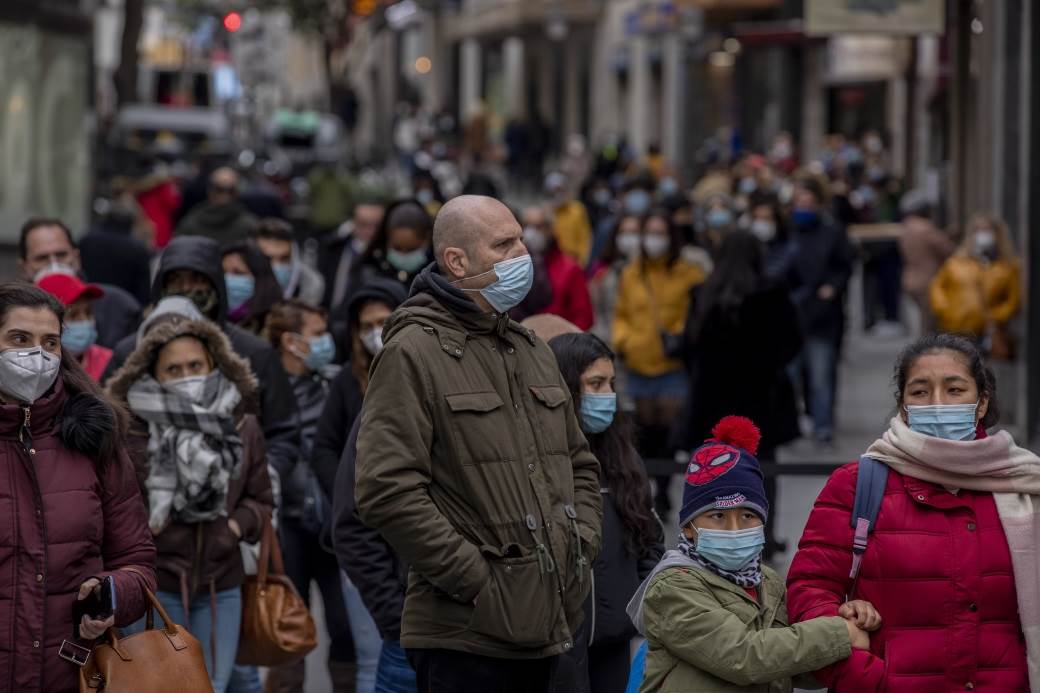  Novi soj korona virusa: Mnogo je zarazniji i lakše se širi... 