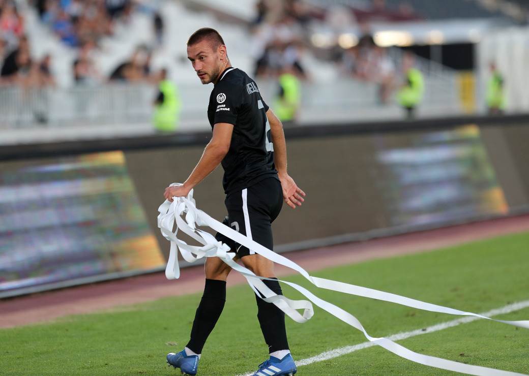  Partizan traži desnog beka 