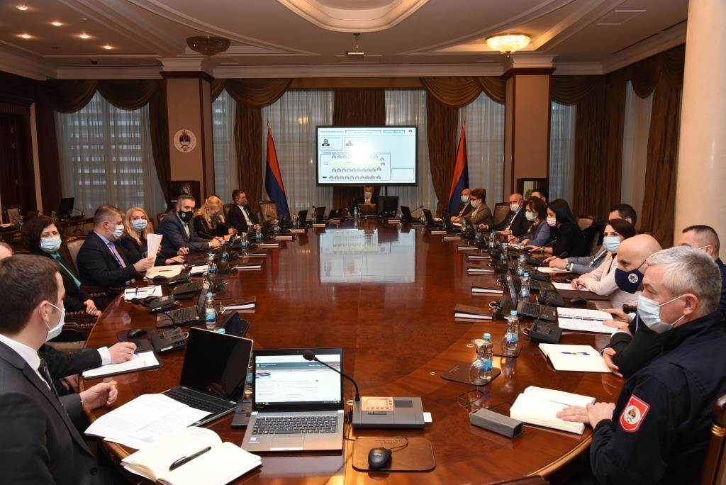  Republički štab produžio mjere u Srpskoj: Na privatnim okupljanjima dozvoljeno samo 10 ljudi 