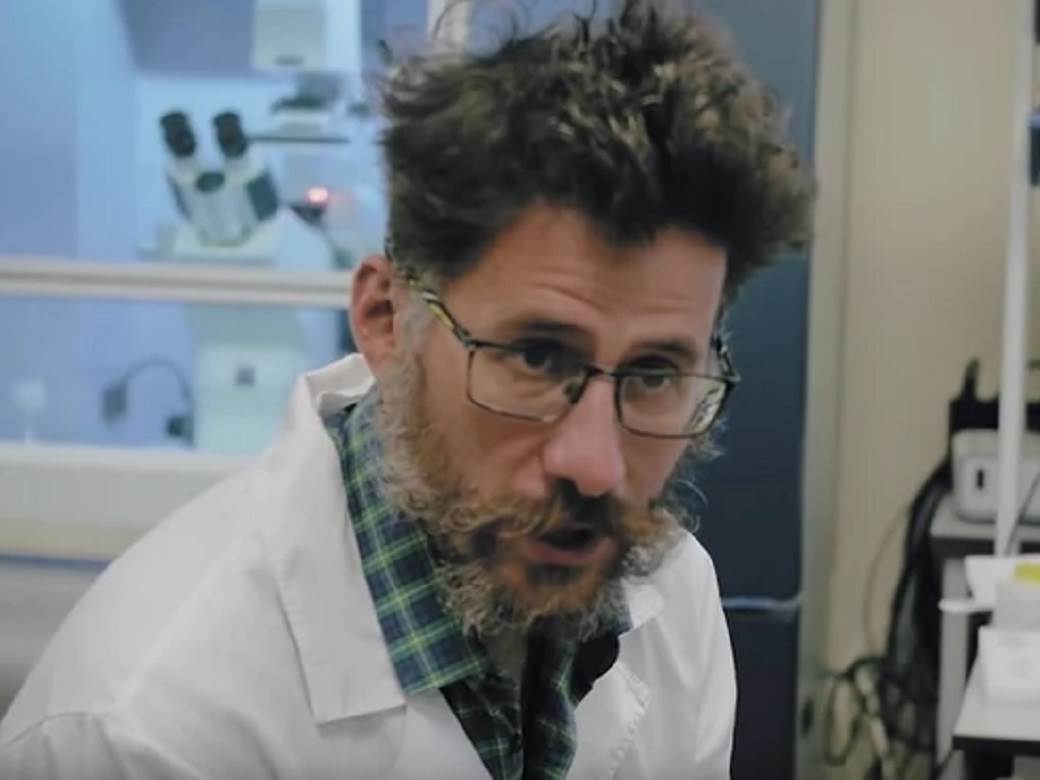  Misteriozna smrt ruskog naučnika: Radio na vakcini protiv korone, nađen mrtav nakon pada s 14. sprata! 