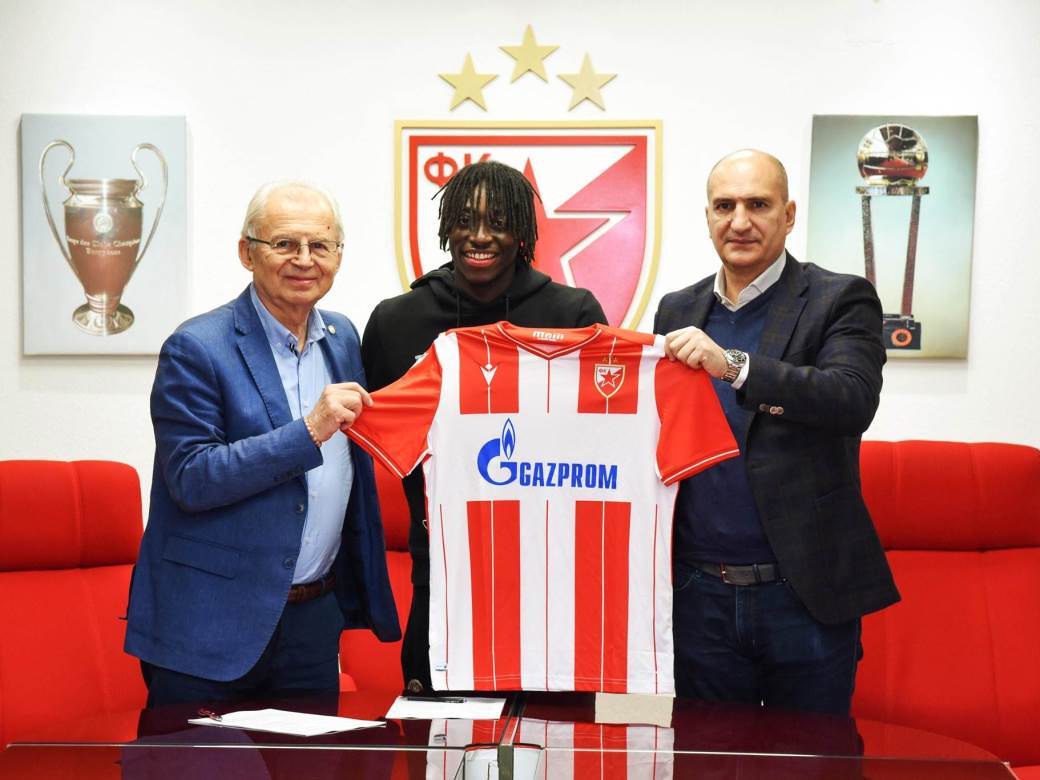  Aksel Bakajoko potpisao za FK Crvena zvezda predstavljen 