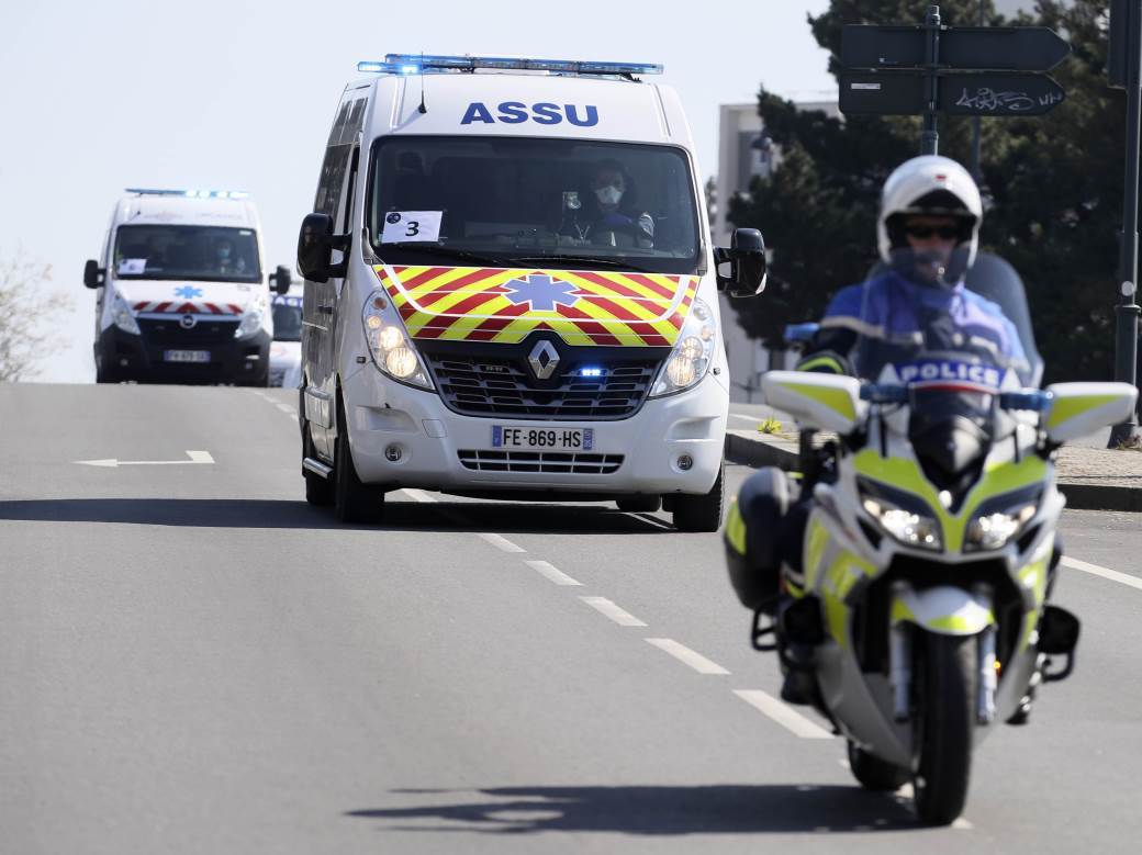  Pucnjava u Francuskoj: Ubijena trojica policajaca, još jedan ranjen! 