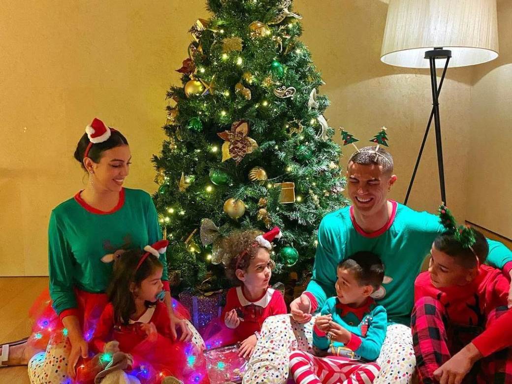  Cijela Italija bijesna na Ronalda zbog Božića: "Povlašćen si! Kako ti možeš, a mi ne možemo?" 