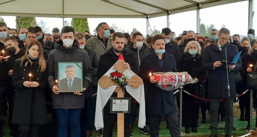  Sahranjen Mićo Mićić 