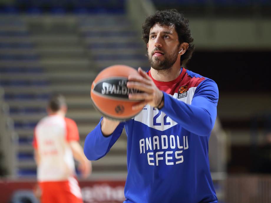  Vasa Micić prelomio derbi Istanbula: Kad je bilo najvažnije, "ukrotio" je Fenerbahče! 