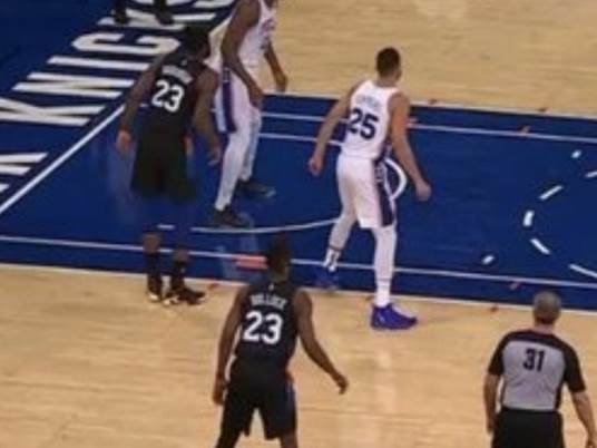  Njujork Niksi gaf dva igrača sa istim brojem 