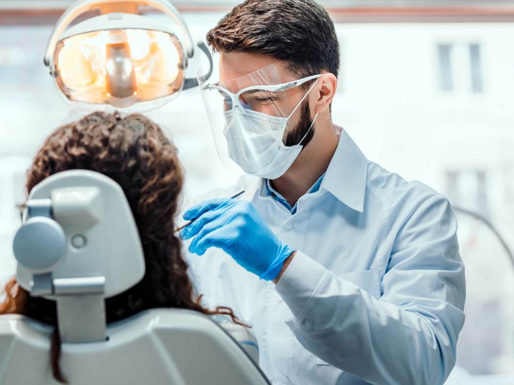  5 najvažnijih stvari koje vam zubari neće reći: Za jednu vam je potrebno samo deset minuta, a rješava gomilu problema! 