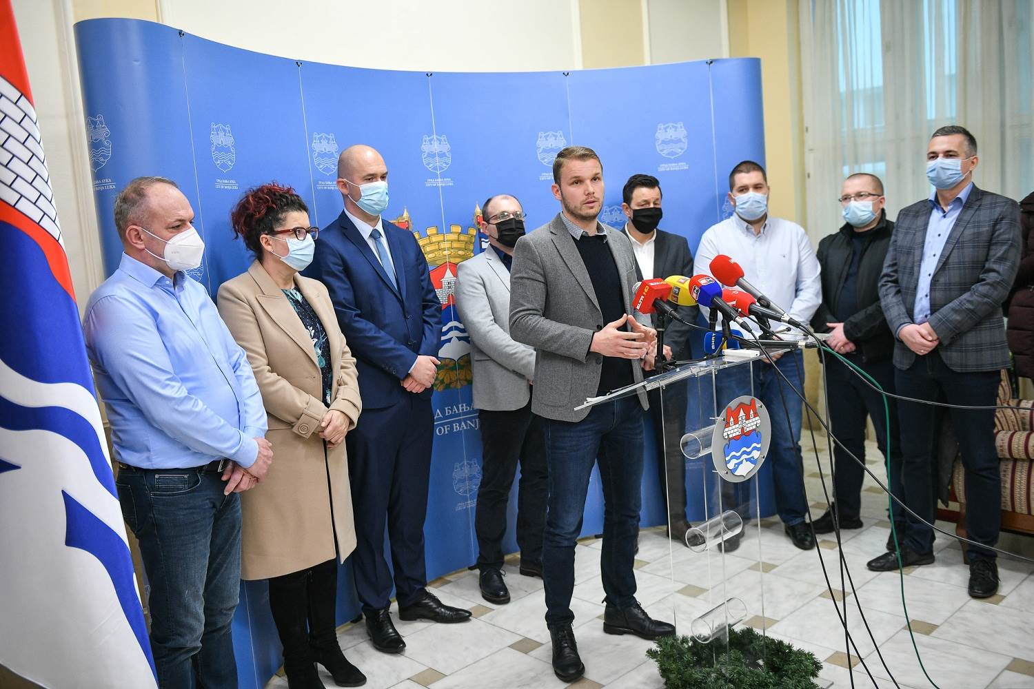  Stanivuković: Dogovor s prevoznicima, dobiće 200.000 KM subvencija za januar i februar 