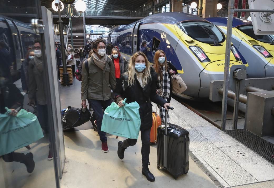  Haos u Velikoj Britaniji: Najviše zaraženih do sada! Bolnice prepune, nema mjesta 