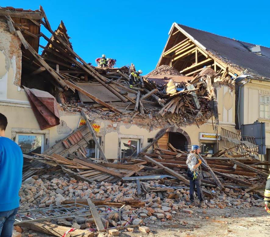  Evropska komisija odobrila Hrvatskoj 319 miliona evra za štetu od zemljotresa 