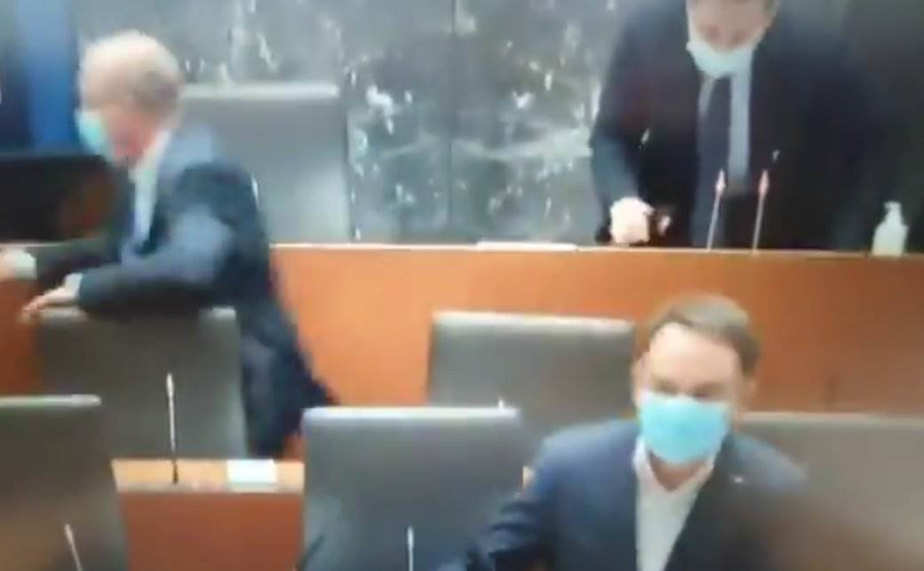  Zemljotres i u Sloveniji: Poslanici bježe glavom bez obzira (VIDEO) 