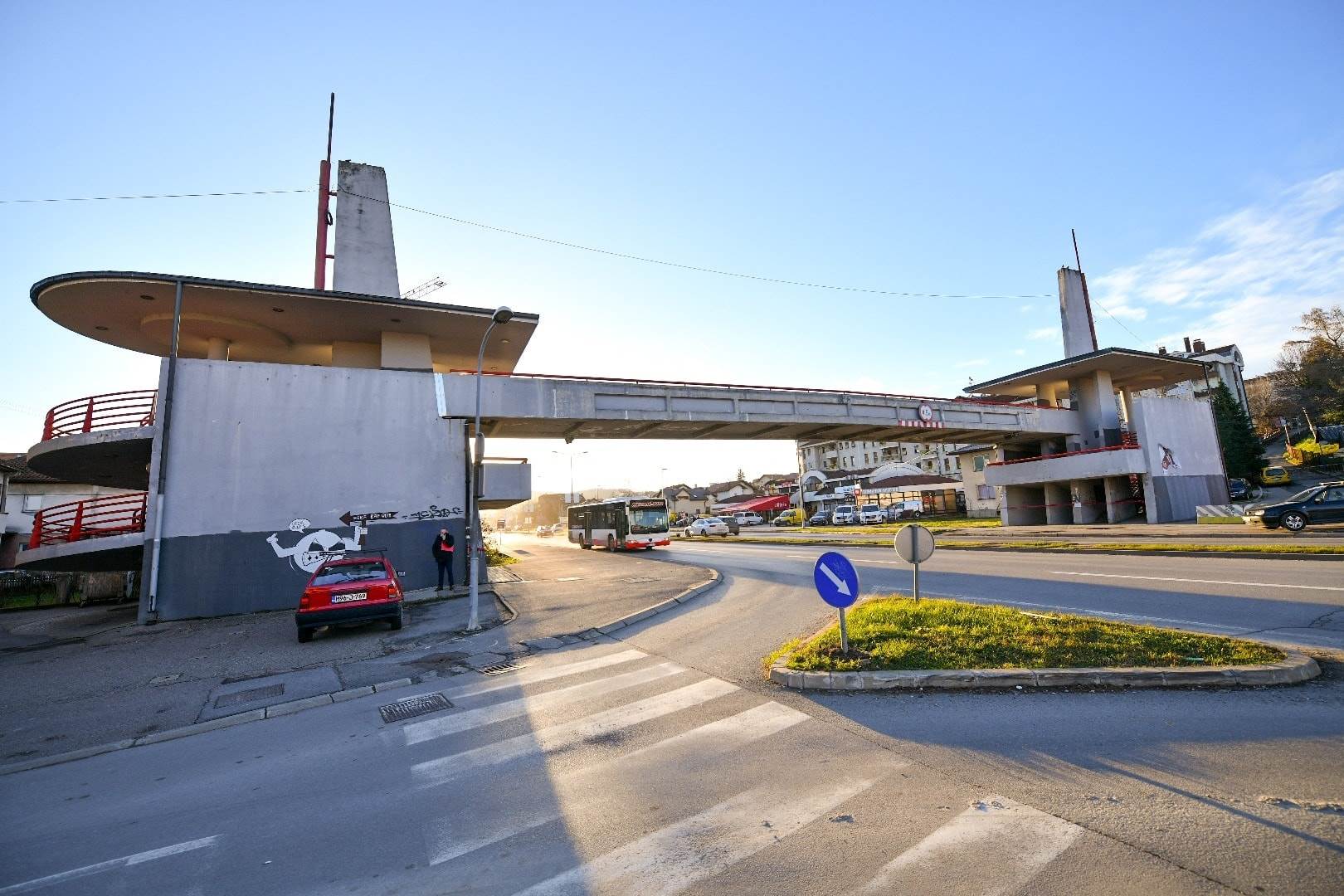  Sanacija oštećene pasarele na Zapadnom tranzitu 