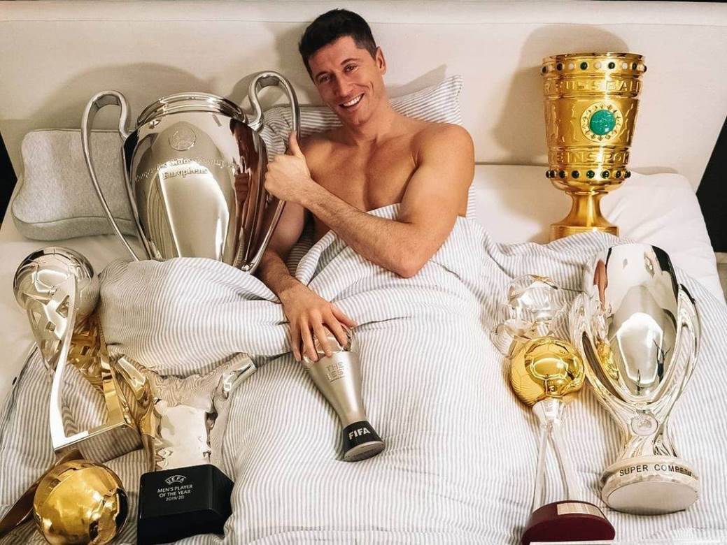  UEFA tim godine dominacija Bajern Minhen 