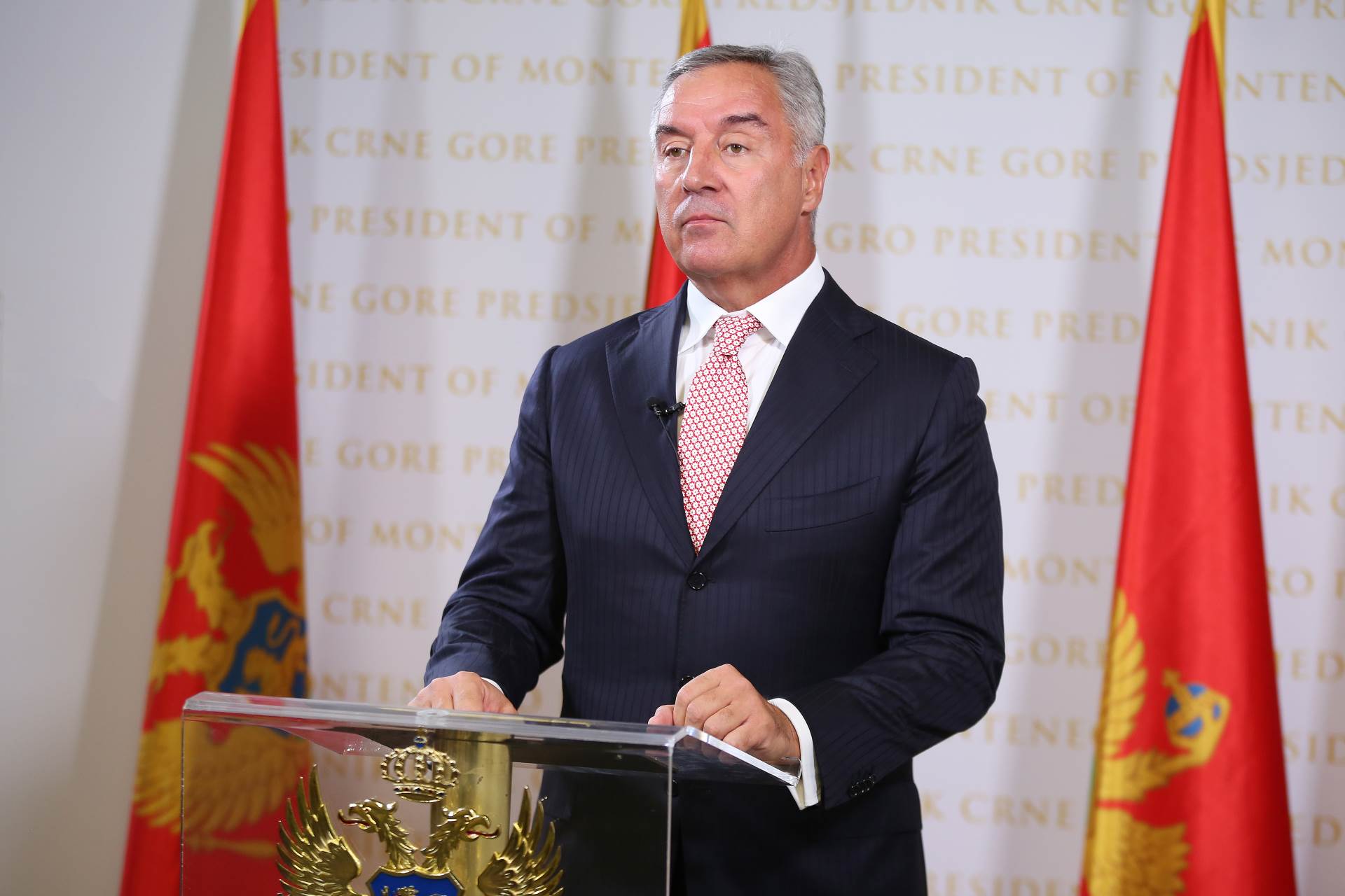  Đukanović odbija da potpiše opoziv sedam crnogorskih ambasadora 