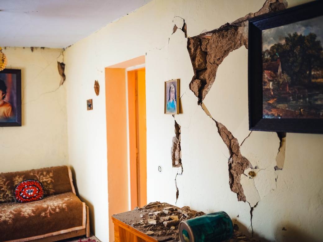  Četiri objeкta u Kostajnici za rušenje, 90 nije bezbjedno 