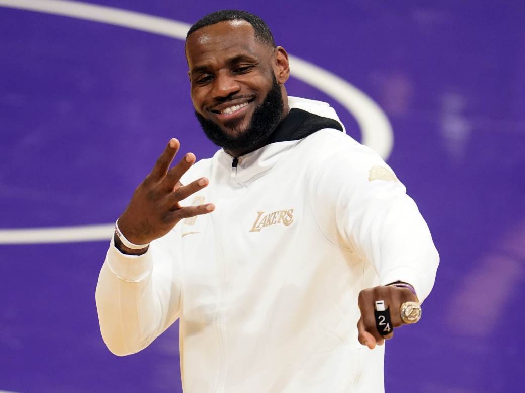 Lebron Džejms prijetnja Upucaću Lebrona u glavu dok traje tajm-aut 