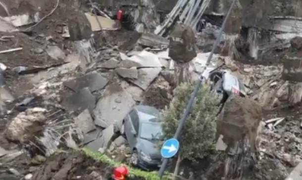  Velika rupa otvorila se u Napulju (VIDEO) 