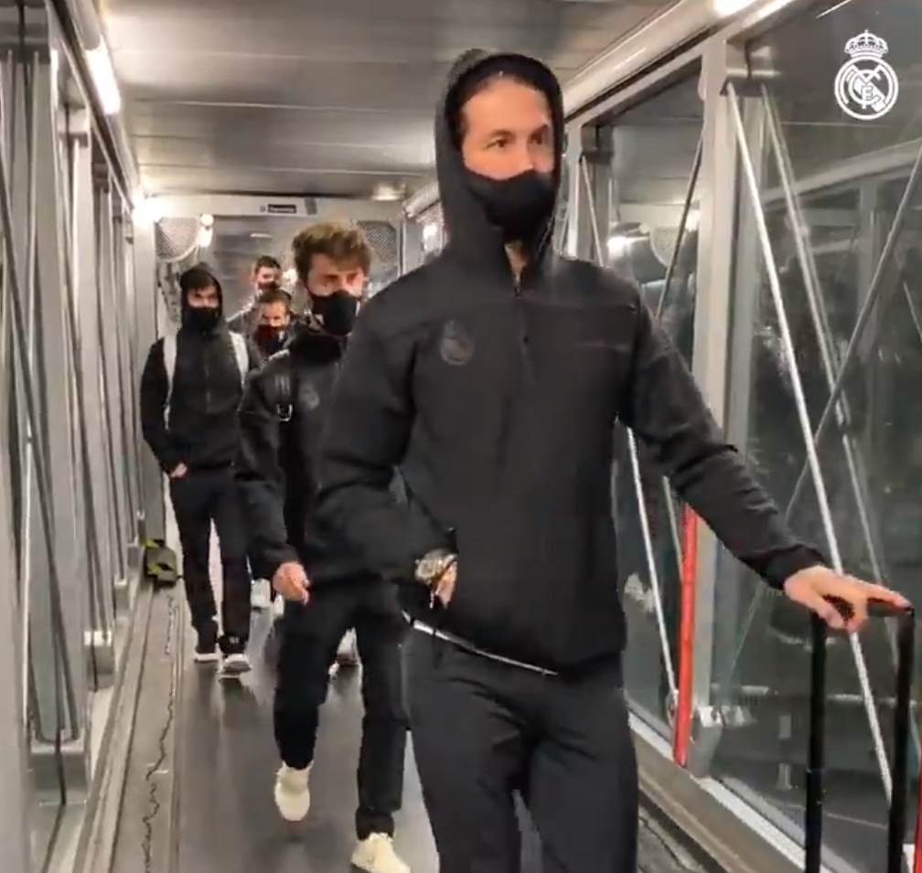  real-madrid-avion-sneg-poletanje-osasuna-pamplona 