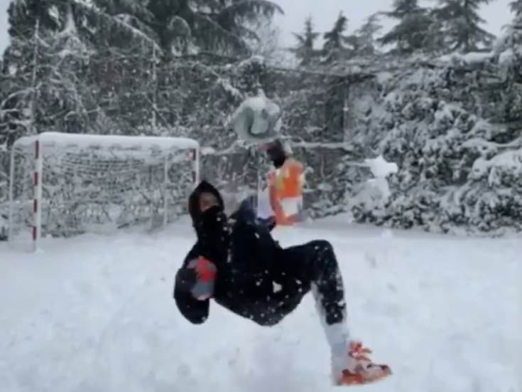  ivan-saponjic-sneg-atletiko-madrid-spanija-video-instagram-otkazana-utakmica 